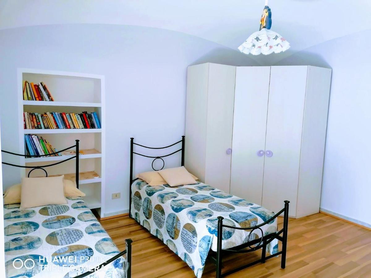 Villa Appuntamento Al Porto à Savone Extérieur photo