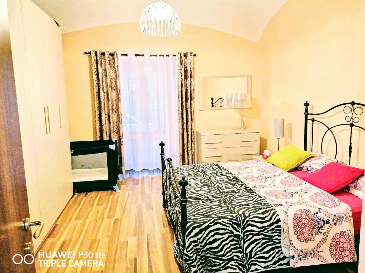 Villa Appuntamento Al Porto à Savone Extérieur photo